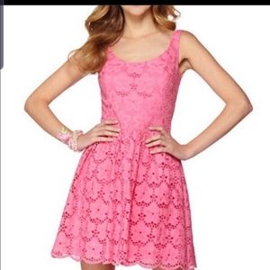 Lilly  Pulitzer pink Calhoun eyelet scoop neck dre